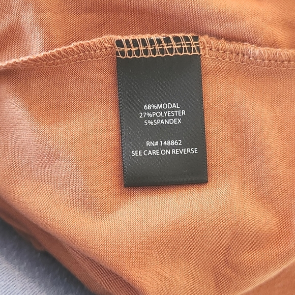 🏷️Torrid Studio Tissue Jersey Drape Neck Tank 2X - Picture 10 of 11